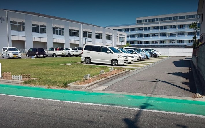 中学校　小野市立小野中学校（中学校）まで453m