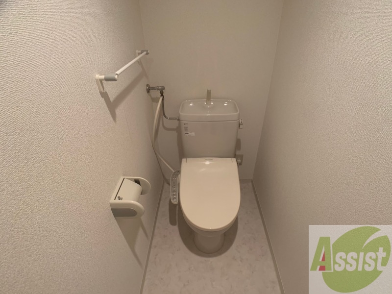 トイレ　トイレです。ウォシュレット付を探している方、おすすめです。