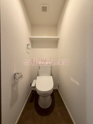 トイレ　清潔感のあるトイレです
