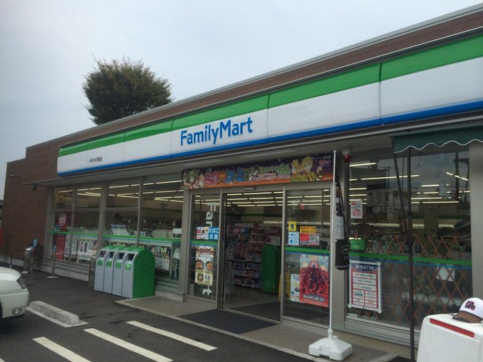 コンビニ　ファミリーマート 小平小川町店（コンビニ）まで355m