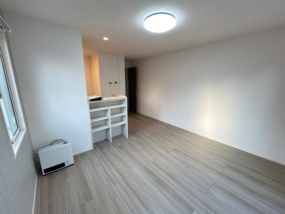 居室・リビング　※別部屋の写真です