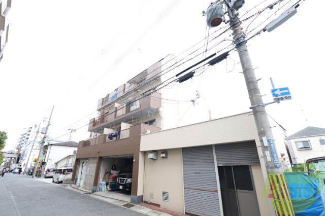 建物外観　東灘区甲南町「甲南ヤングパレス」
