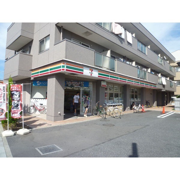 コンビニ　セブンイレブン江戸川一之江７丁目店（コンビニ）まで1m
