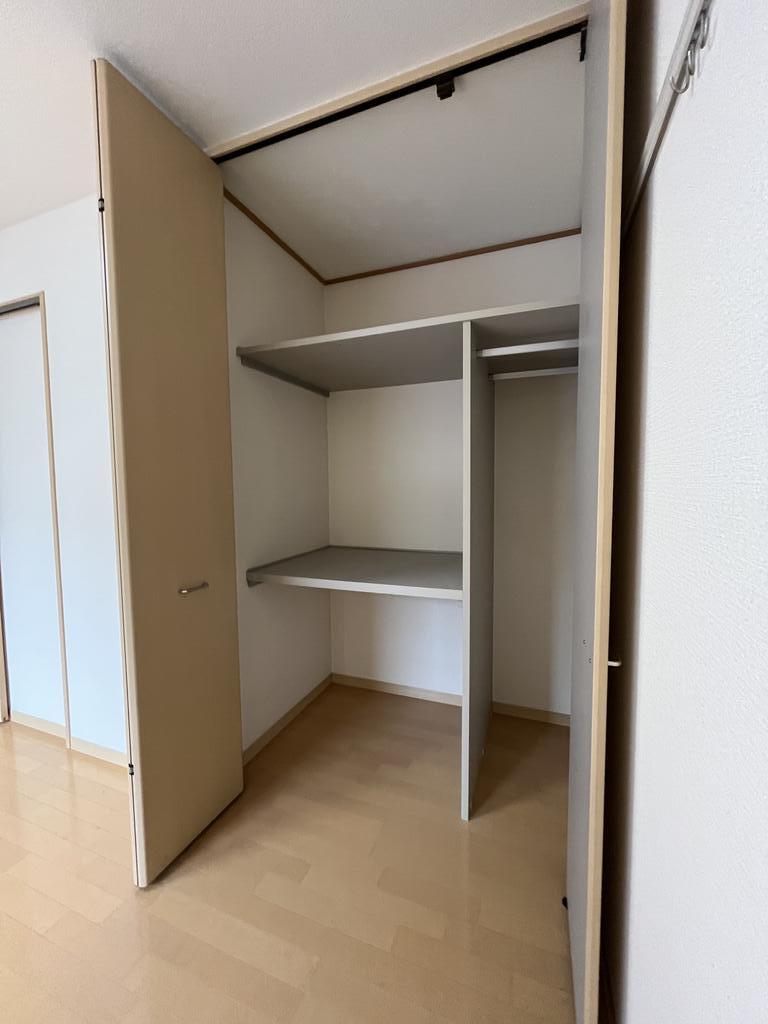 収納　※同タイプ