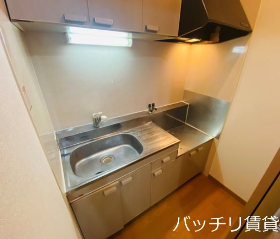 キッチン　※別号室イメージの為、現状を優先致します