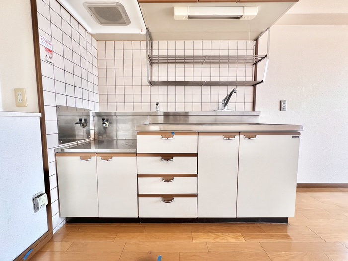 キッチン　別号室のお部屋になります。