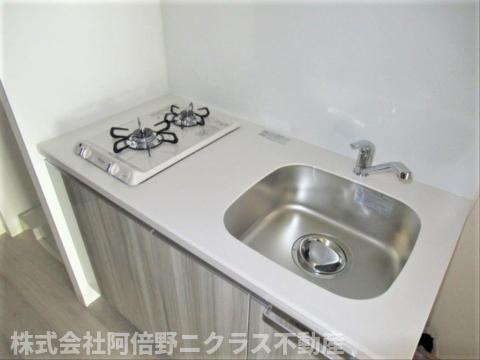 キッチン　階層によってカラーパターンが異なる場合がございます。