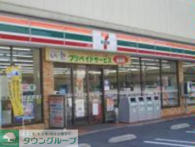 コンビニ　セブンイレブン足立綾瀬2丁目店（コンビニ）まで454m