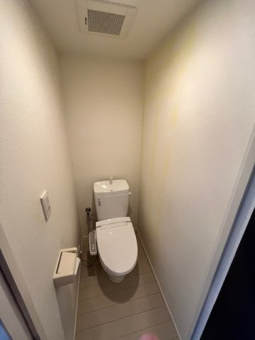トイレ　※別部屋のイメージ写真です。
