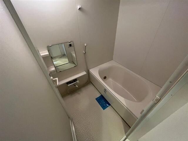 バス・シャワールーム　写真は同タイプ住居です。