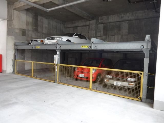 駐車場　★★敷地内駐車場完備★★
