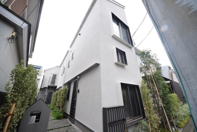 エントランス　★外観です★