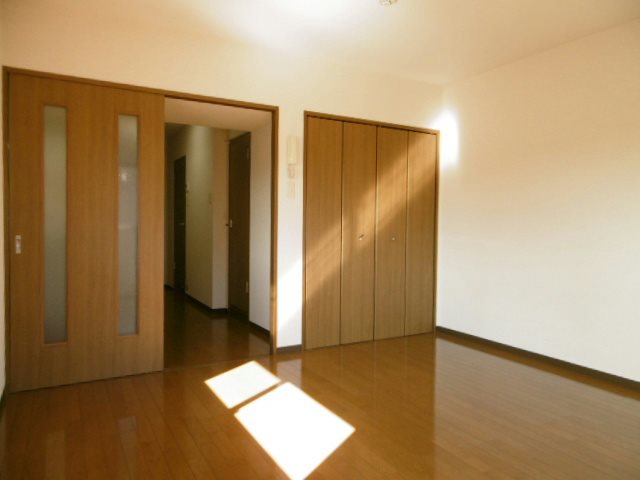 その他部屋・スペース　フローリング仕様のお部屋です。