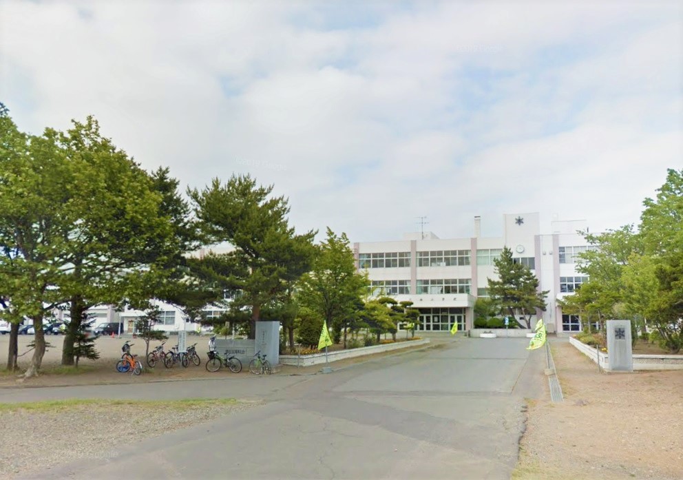 小学校　北広島市立大曲小学校（小学校）まで1432m
