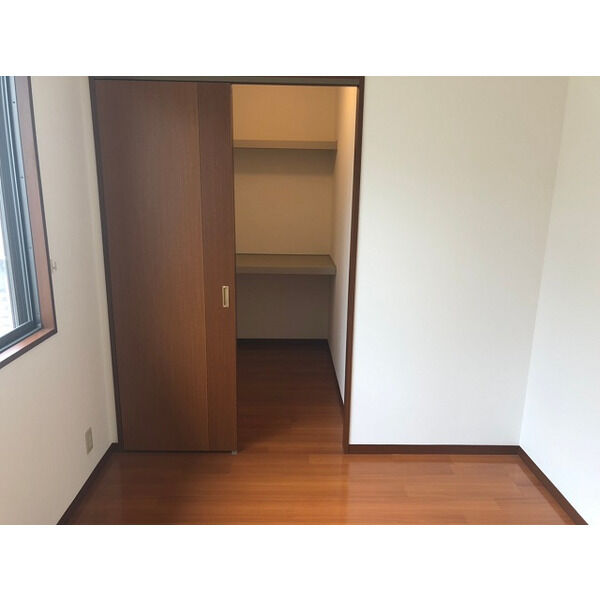 収納　☆神戸市垂水区　サンシャインヒルズB棟☆