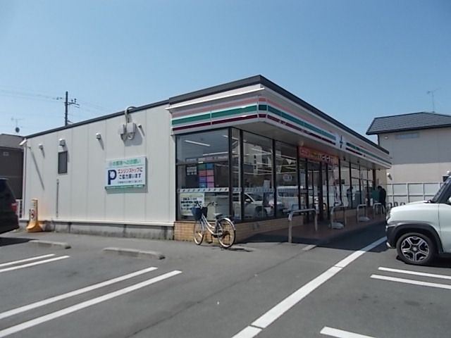 コンビニ　セブンイレブン水戸東赤塚店（コンビニ）まで550m