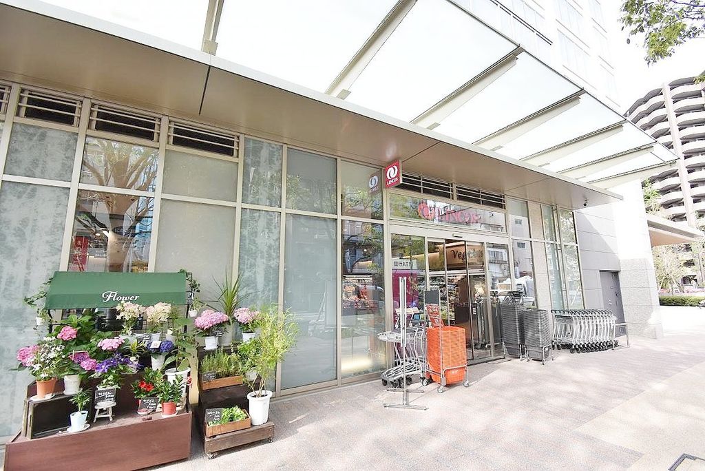 スーパー　リンコス　白金ザ　スカイ店（スーパー）まで160m