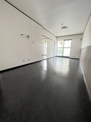居室・リビング　別部屋参考写真