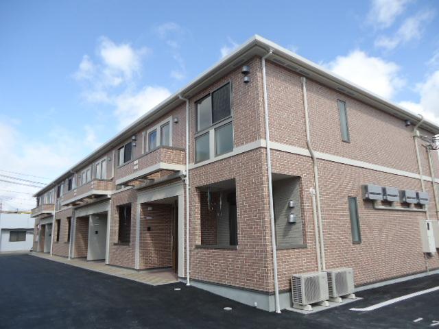 建物外観　外観写真（昼）