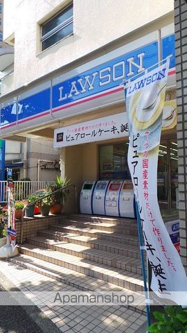 コンビニ　ローソン天現寺店（コンビニ）まで478m