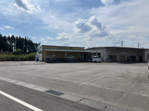 スーパー　JAおやま よらっせ桑農産物直売所（スーパー）まで570m