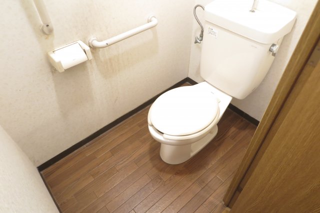 トイレ　清潔感のあるトイレです