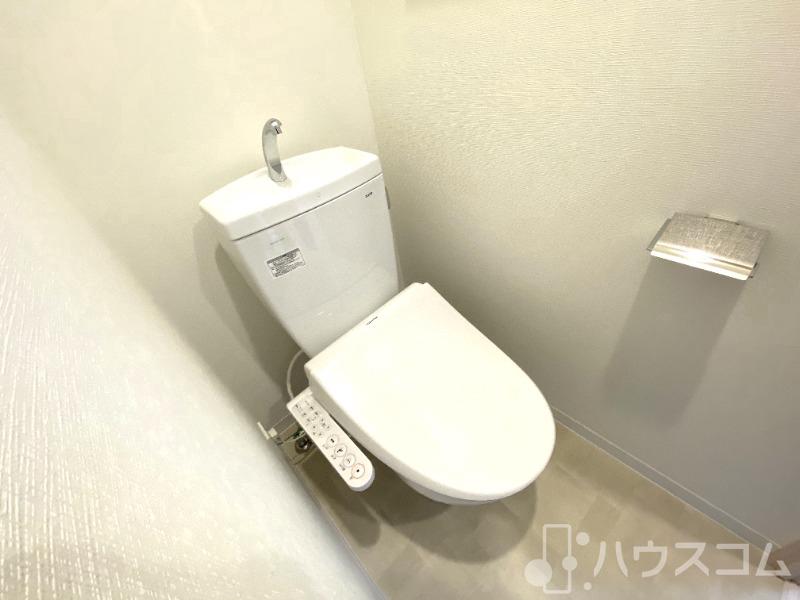 トイレ　冬場も安心の温水洗浄便座！