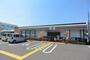コンビニ　セブンイレブン 枚方伊加賀本町店（コンビニ）まで351m