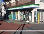 コンビニ　ファミリーマート東中野五丁目店（コンビニ）まで128m
