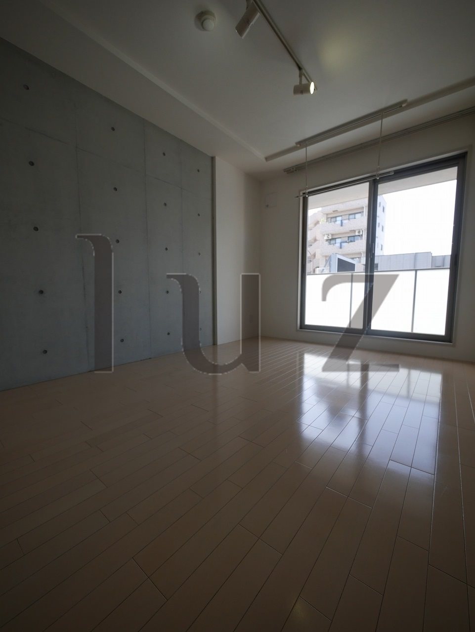居室・リビング　キレイなフローリングのお部屋です！