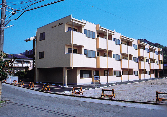 静岡市葵区瀬名のマンションの建物外観