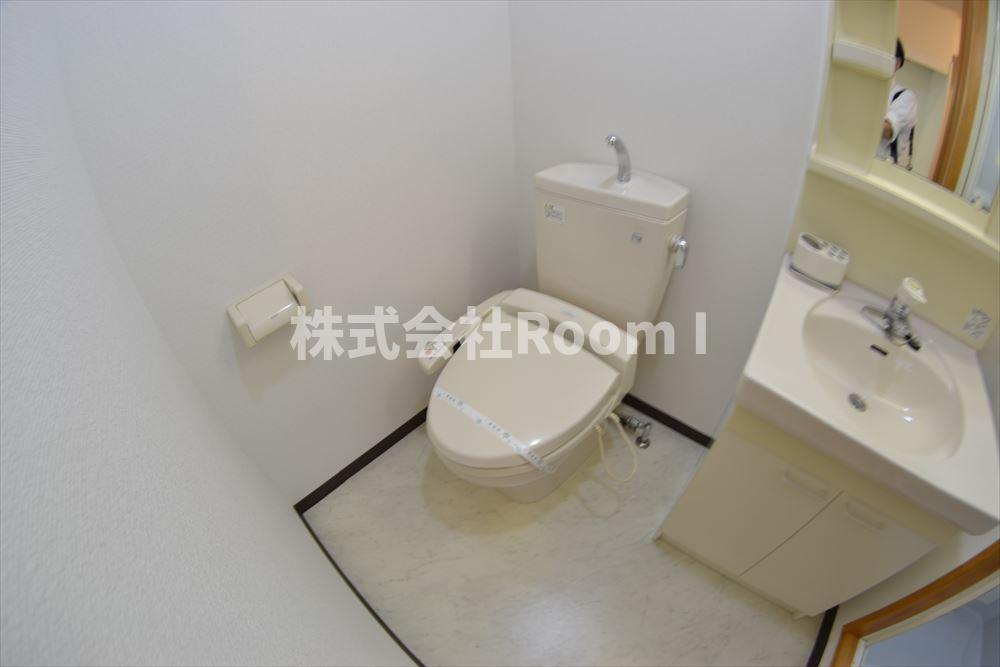 トイレ　ゆったりとした空間のトイレです