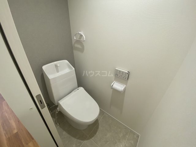 【名古屋市港区土古町のアパートのトイレ】