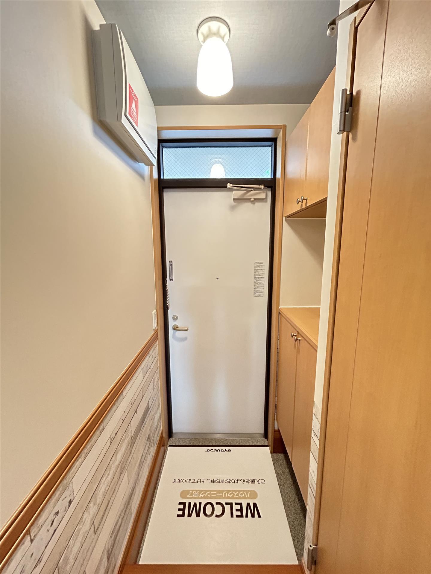 玄関　玄関