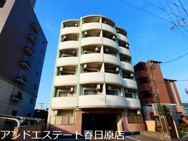 大野城市錦町のマンションの建物外観