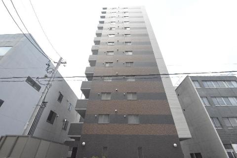 GRANDUKE松原の建物外観