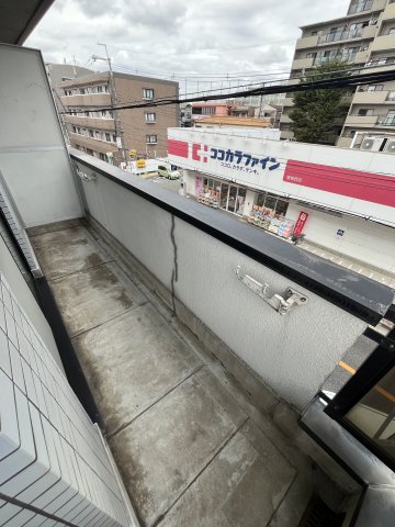 【豊中市曽根南町のマンションのバルコニー】