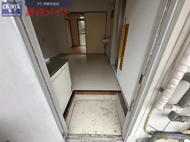 玄関　同型参考写真