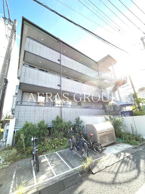 世田谷区中町のマンションの建物外観