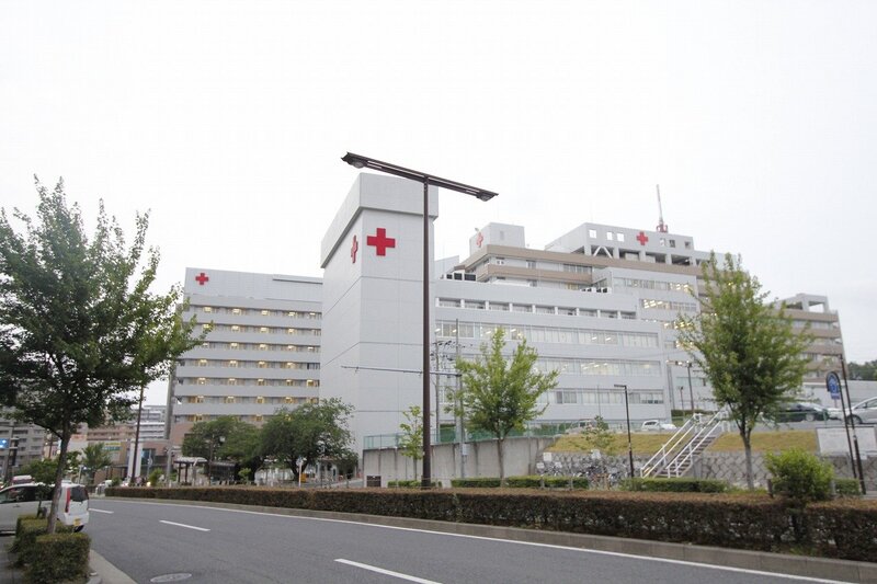 【ライオンズヒルズ高峯（参番館）の病院】