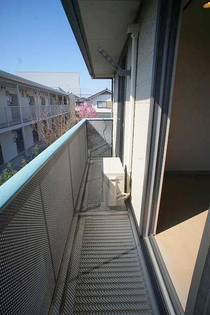 バルコニー　日当たりの良い南面バルコニーです！