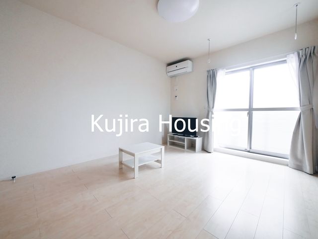居室・リビング　家具家電付きのお部屋
