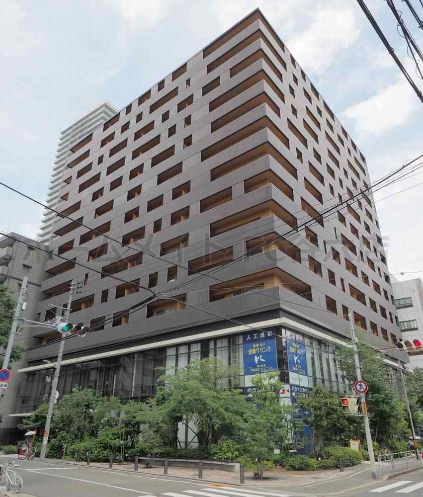 アクシオ梅田東の建物外観