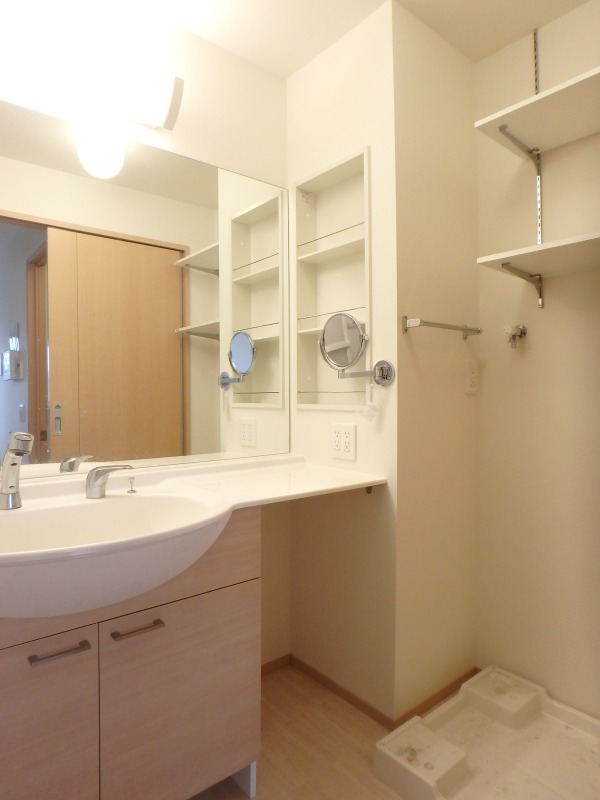 洗面設備　図面と現状に相違がある場合には現状を優先