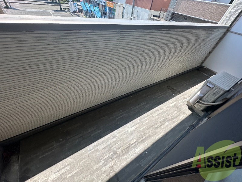 バルコニー　バルコニーがあり洗濯物干しが捗りそうです。