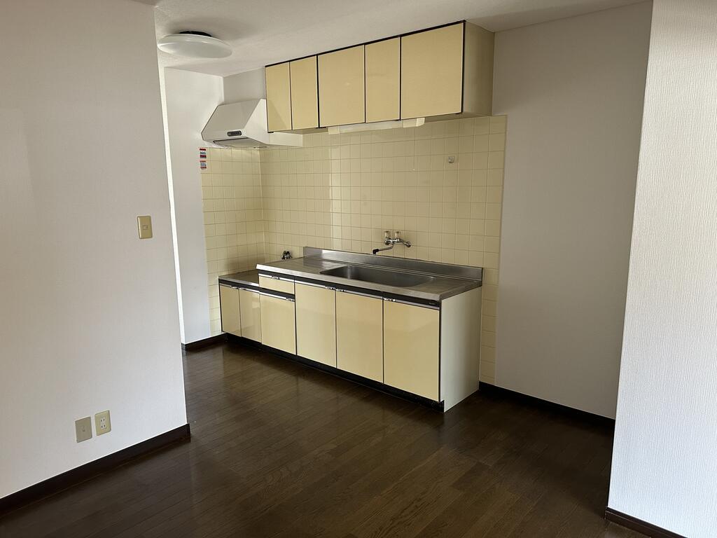 フラワーコーポラス_内装_1