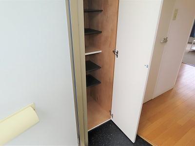 玄関　シューズボックスあり