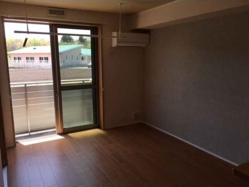 居室・リビング　図面と現状に相違がある場合には現状を優先