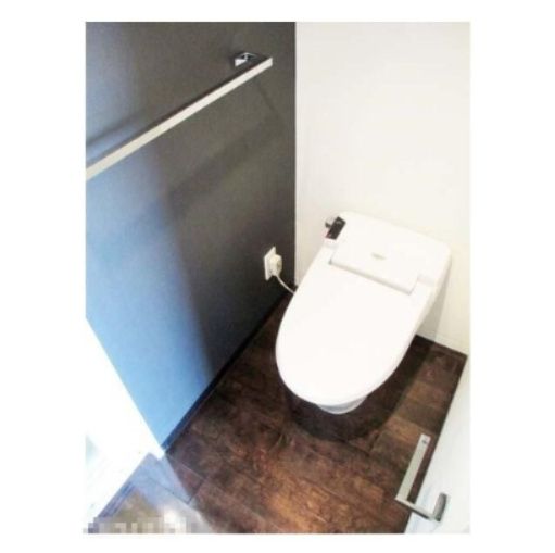 トイレ　※別部屋の写真です