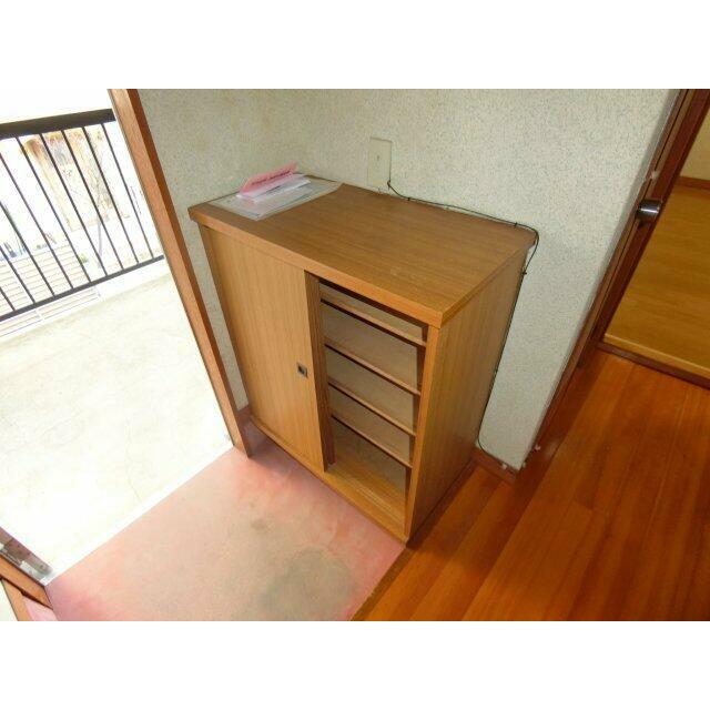 収納　同棟別室